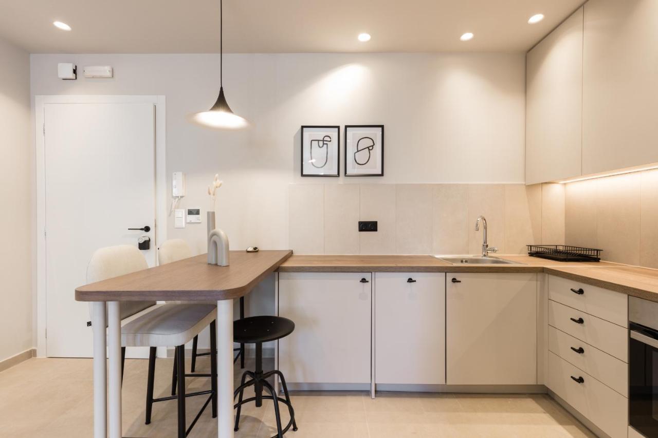 Luxury Apartments In Plaka By Upstreet Афины Экстерьер фото