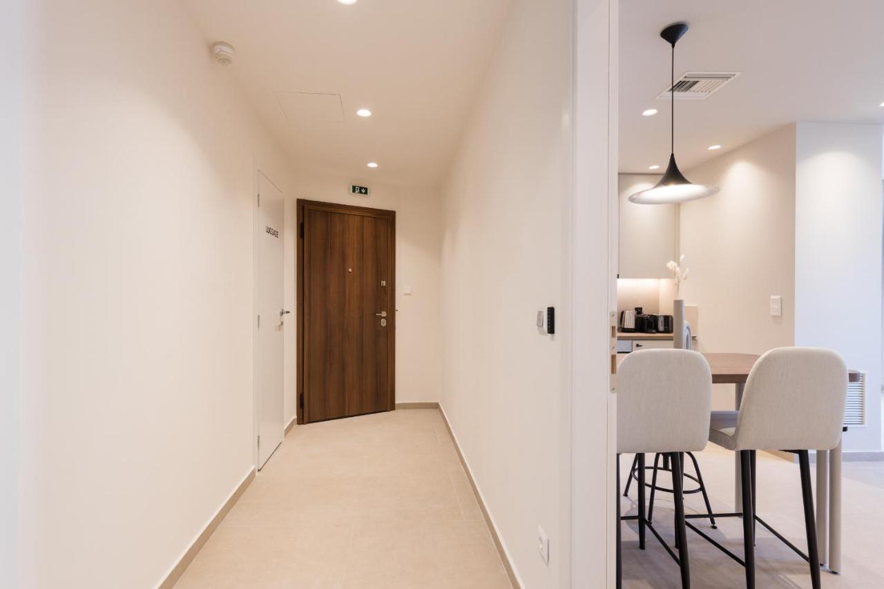 Luxury Apartments In Plaka By Upstreet Афины Экстерьер фото