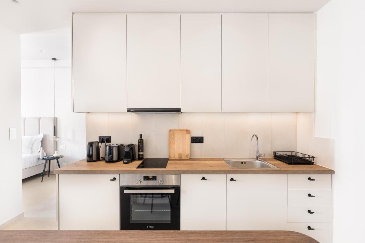 Luxury Apartments In Plaka By Upstreet Афины Экстерьер фото